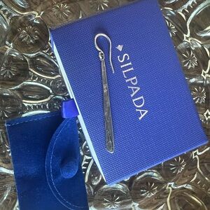 Silpada “Stick to it” Individual Earring NWOT
